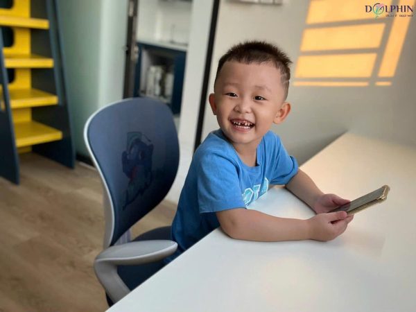 ghế chống gù