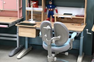 Tại sao bàn ghế thông minh của Dolphin phù hợp với gia đình sống ở chung cư?